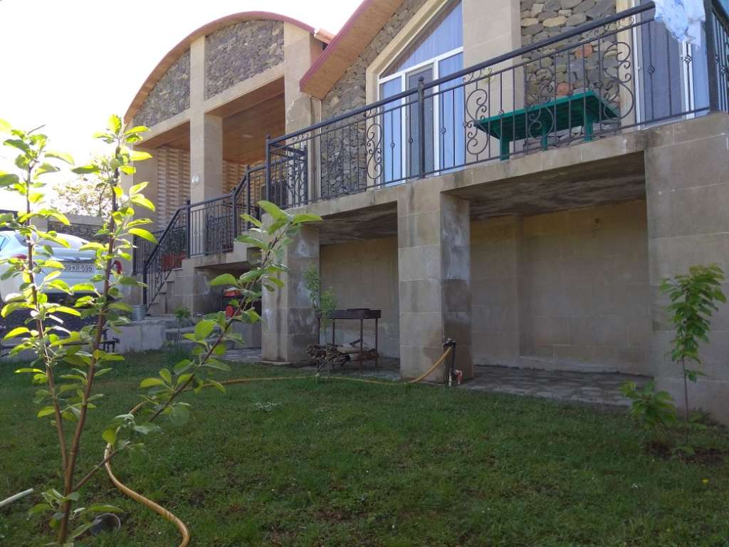 Quba Quba, Азербайджан günlük kirayə Həyət evi / Villa 100 AZN-a 4 otaqlı